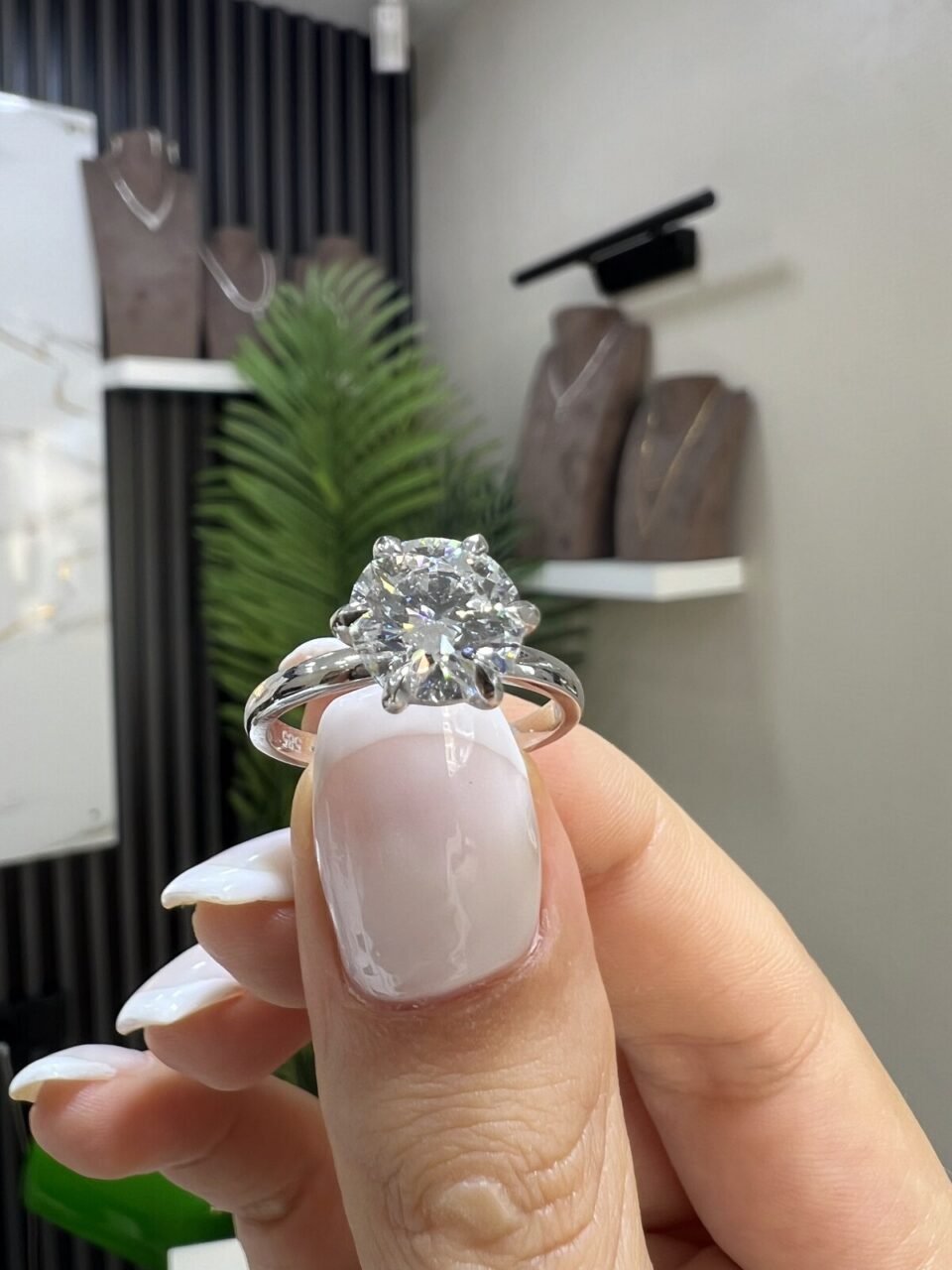 Tiffany Model Tektaş Yüzük 2.00 ct