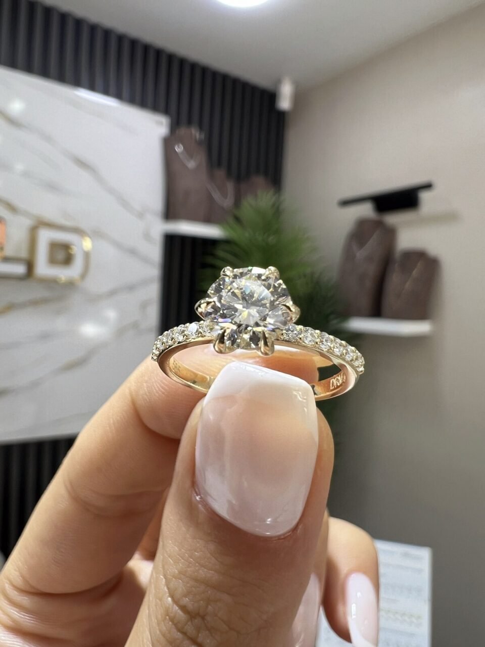 Tiffany Model Tektaş Yüzük 1.07 ct